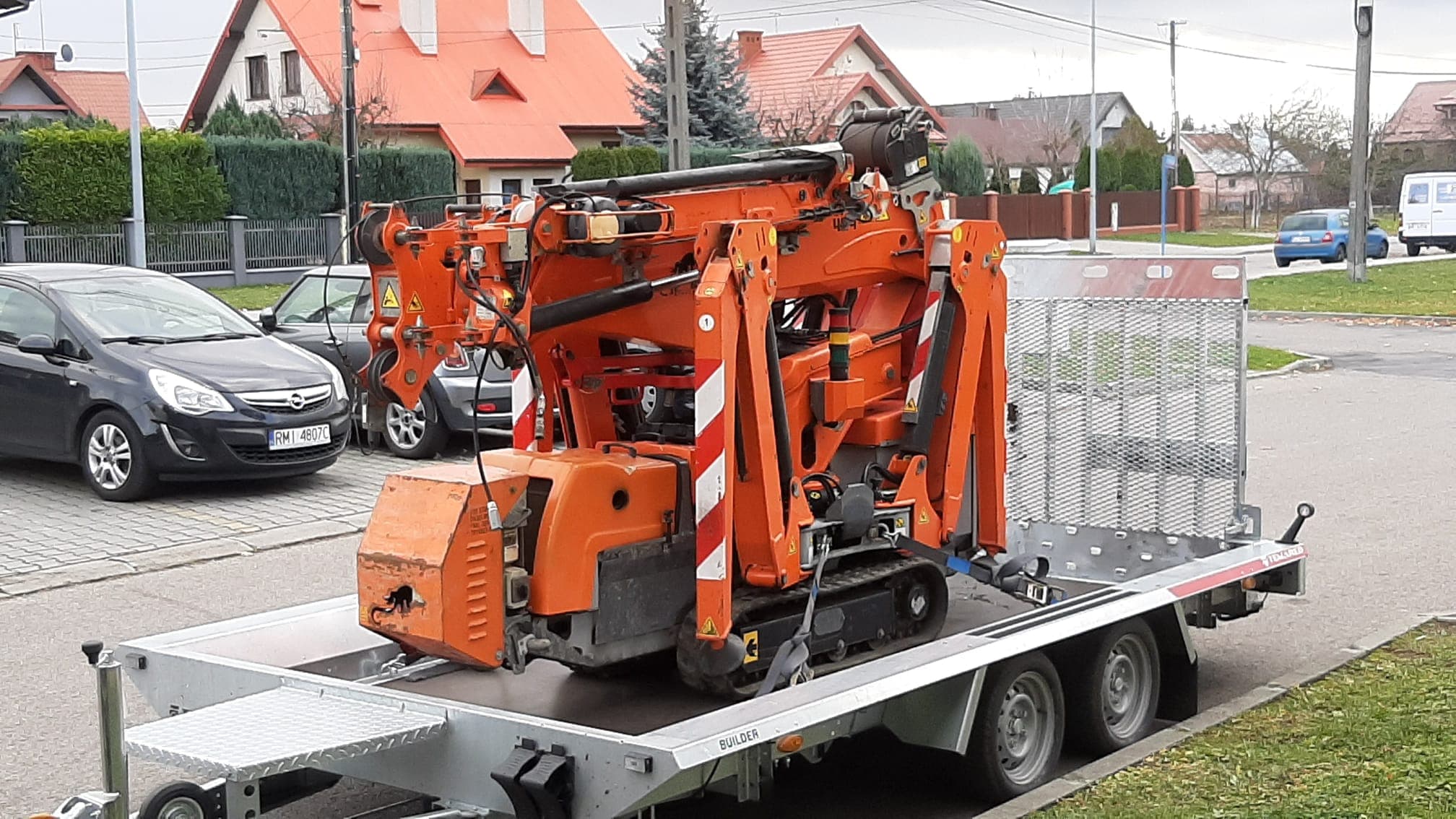 Mini Żuraw JEKKO SPX 424 - 10 Zastosowań w Budownictwie i Przemyśle